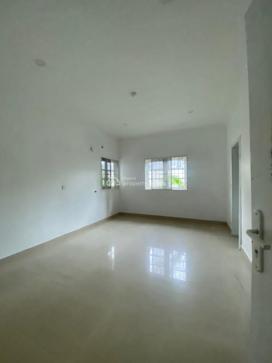 Newly Renovated 3bedroom Flat on Ground Floor, Lekki, Lagos, Flat / Apartment for Rent