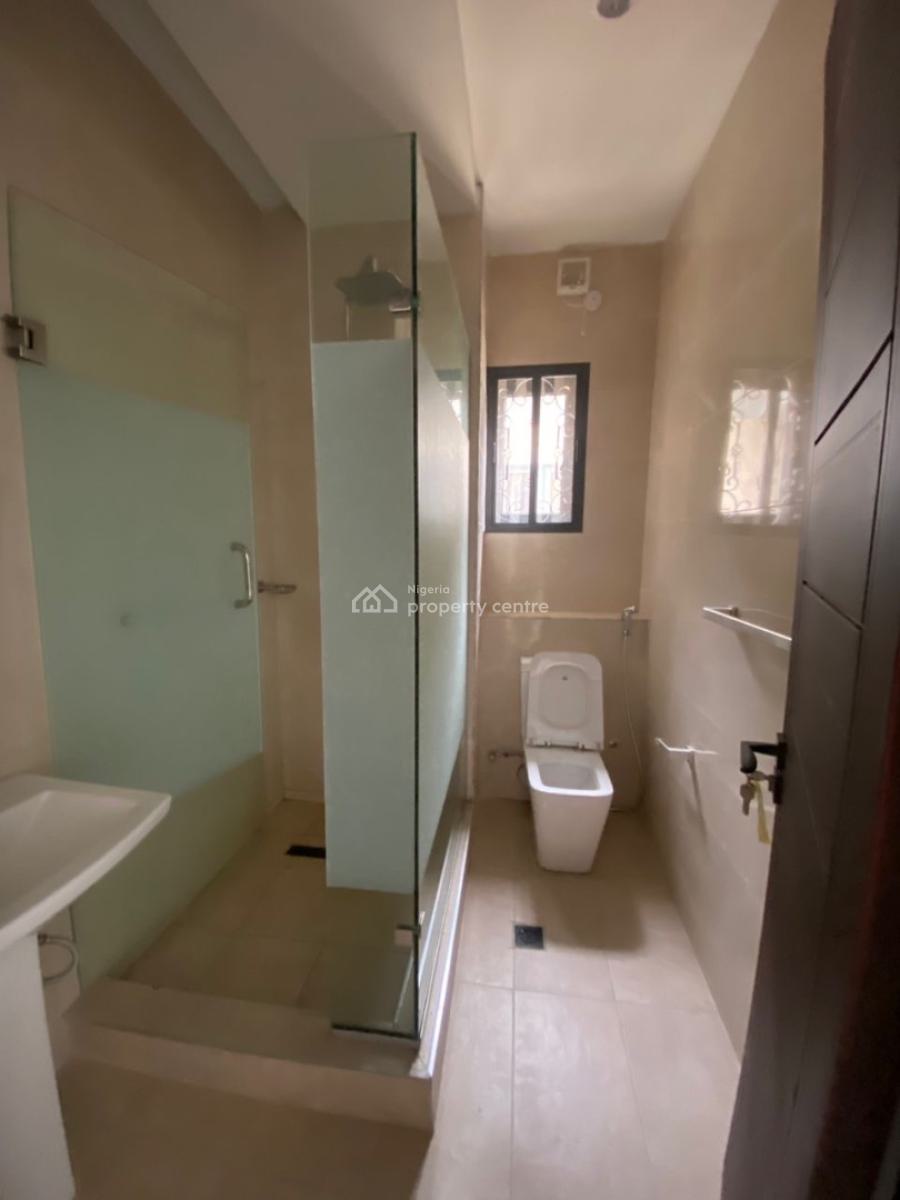 *well Built 4bed Semi Detached Duplex Available 25m  Osapa, Victory Park Osapa, Lekki, Lagos, Semi-detached Duplex for Rent