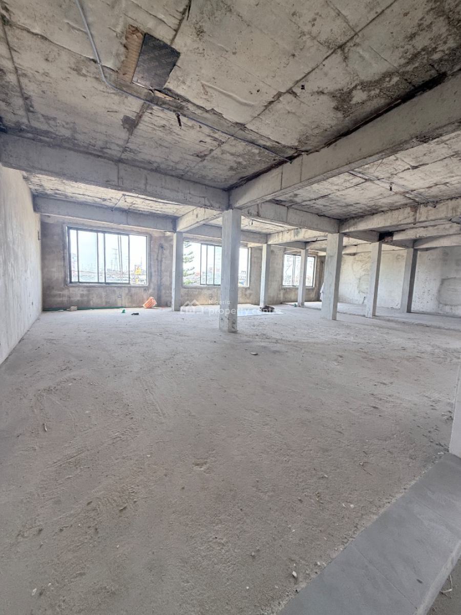 Commercial Shops, Directly on Lekki Epe Expressway, Lekki, Lagos, Commercial Property for Sale