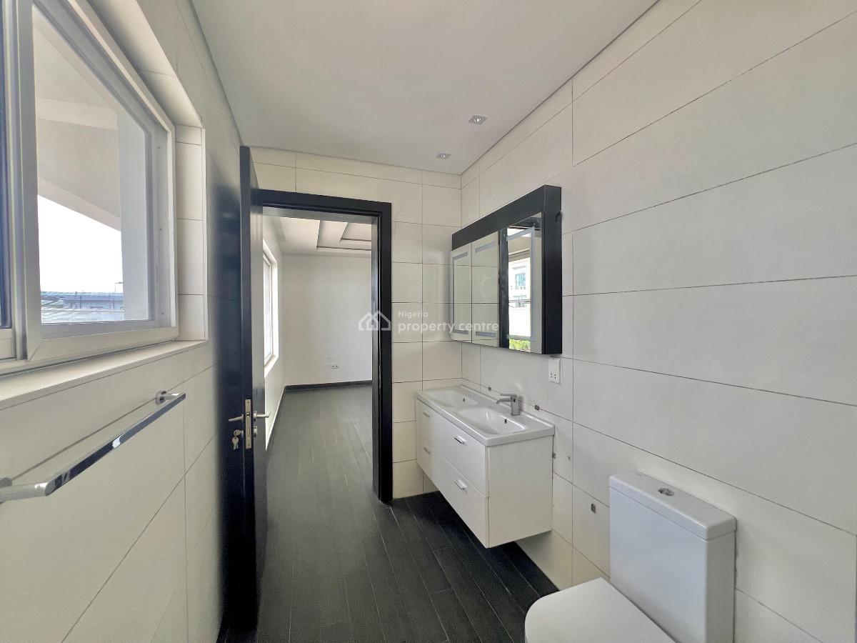 Serviced 3 Bedrooms Flat with Bq, Banana Island, Ikoyi, Lagos, Flat / Apartment for Rent