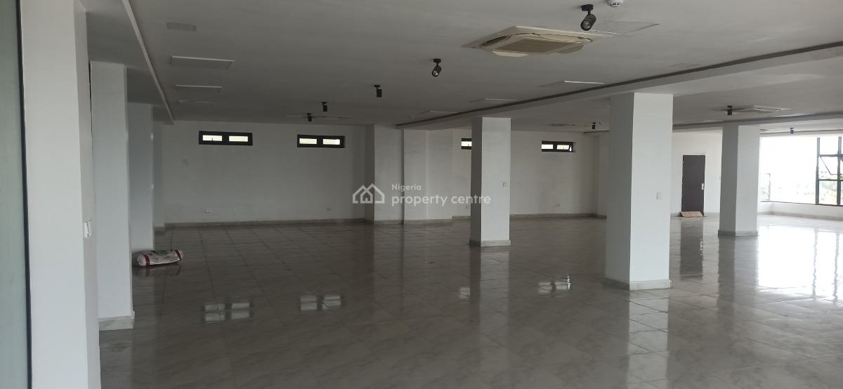 490sqm Showroom Space, Wuse 2, Abuja, Plaza / Complex / Mall for Rent