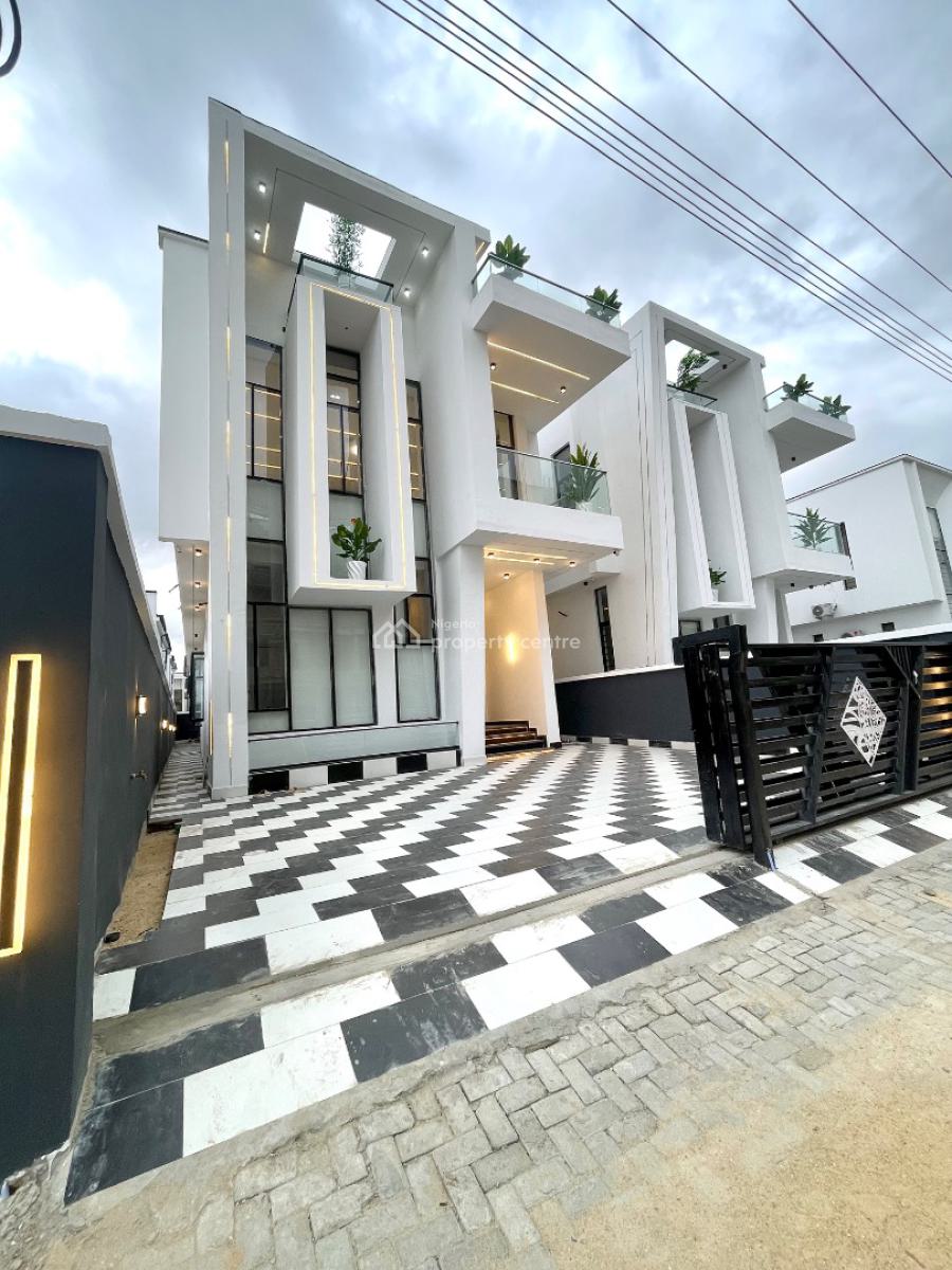 Outstanding Luxury 5 Bed Fully Detached Duplex with  Pool and Bq, Chevron, Lekki, Lagos, Detached Duplex for Sale