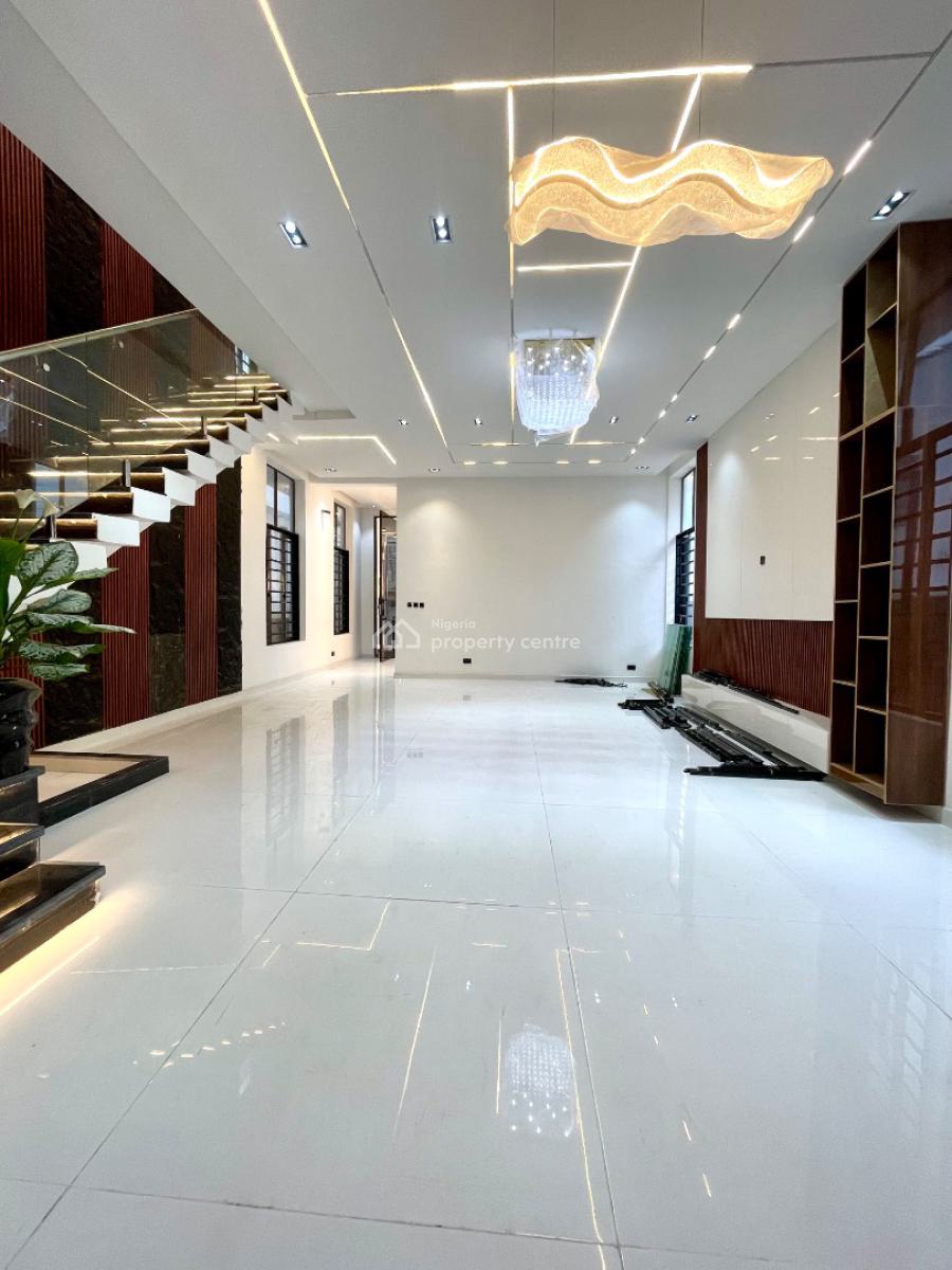 Outstanding Luxury 5 Bed Fully Detached Duplex with  Pool and Bq, Chevron, Lekki, Lagos, Detached Duplex for Sale