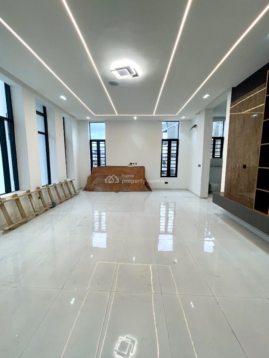 Outstanding Luxury 5 Bed Fully Detached Duplex with  Pool and Bq, Chevron, Lekki, Lagos, Detached Duplex for Sale