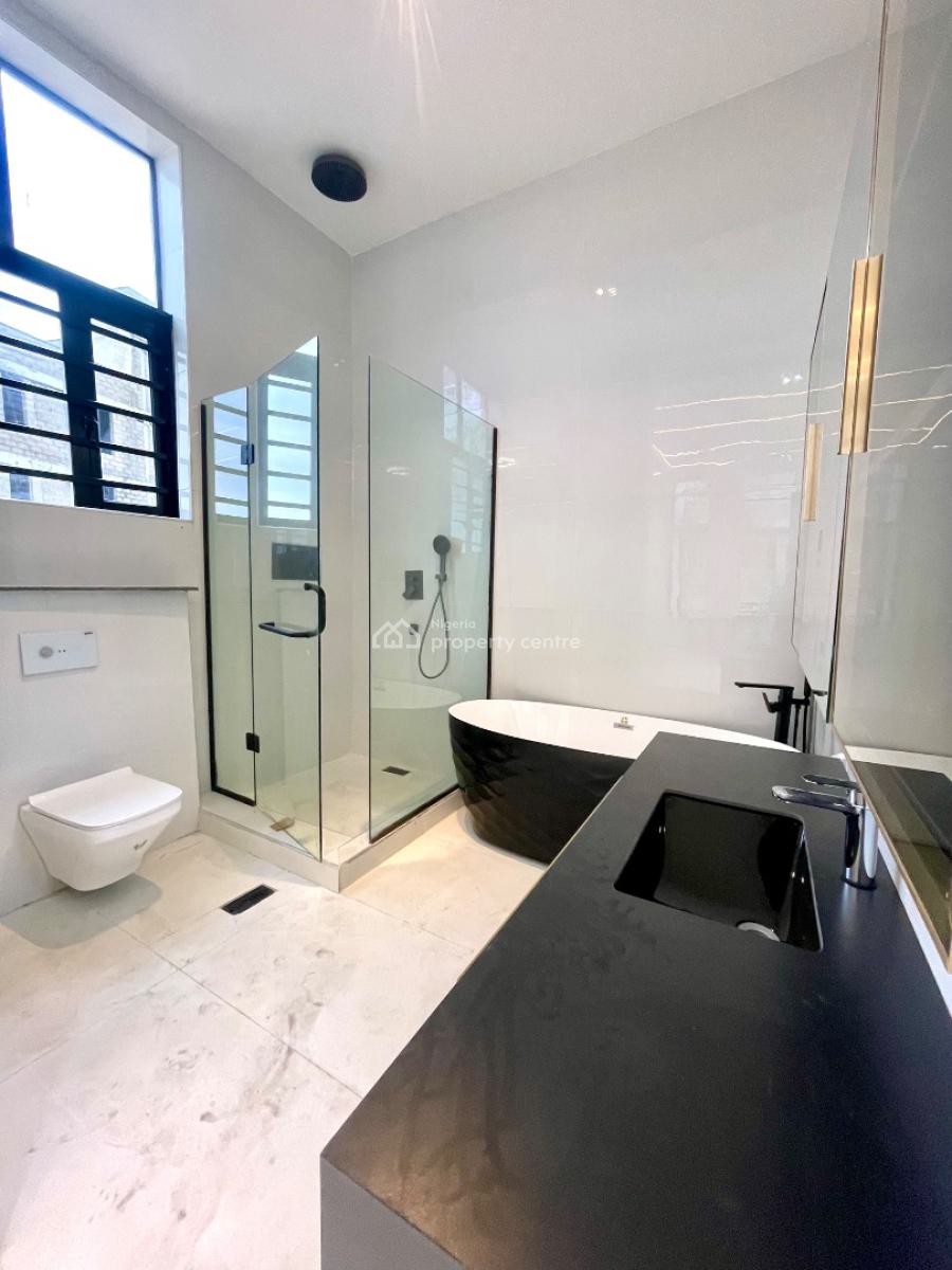 Outstanding Luxury 5 Bed Fully Detached Duplex with  Pool and Bq, Chevron, Lekki, Lagos, Detached Duplex for Sale