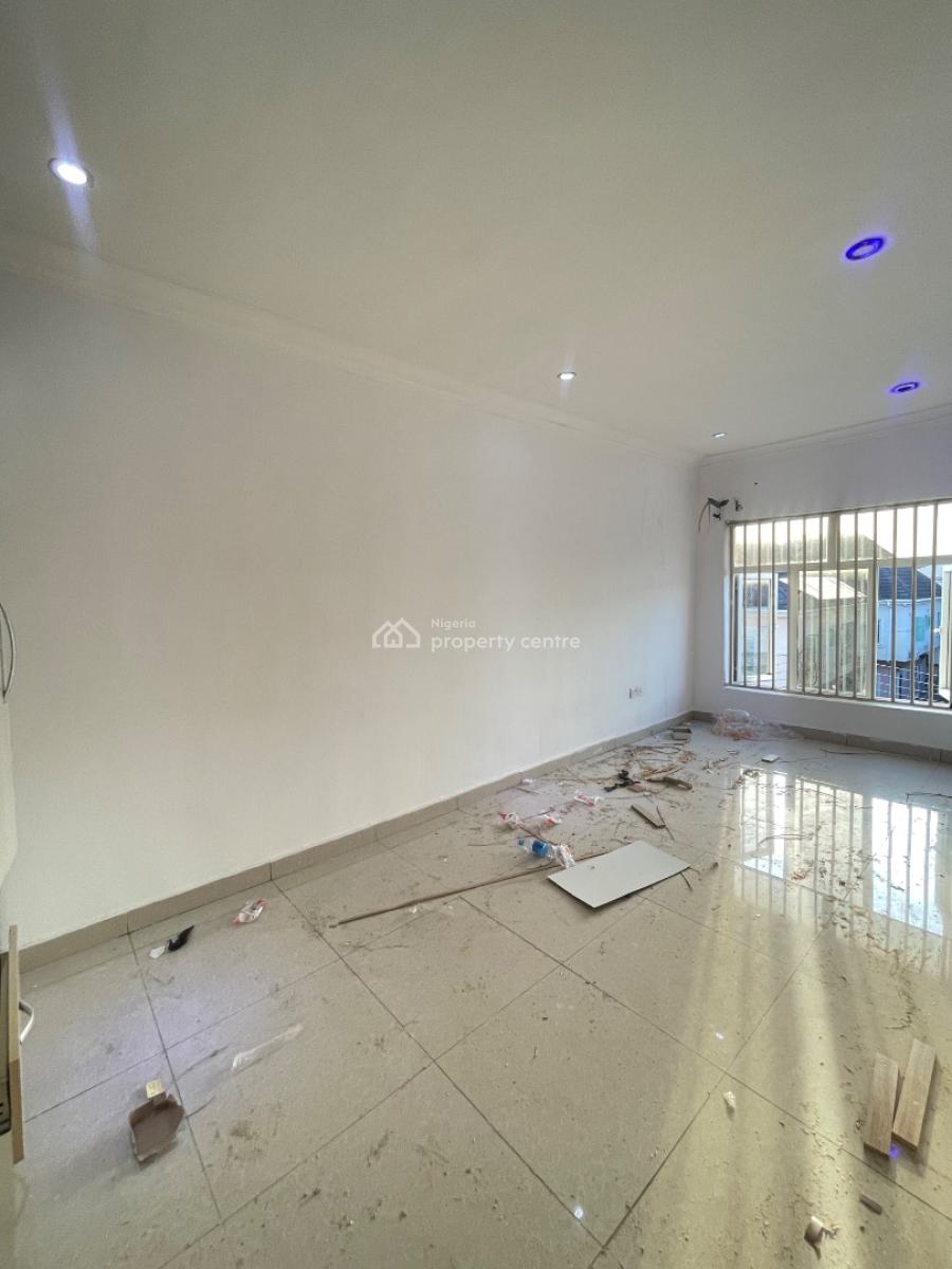 Mini Flat Well Carved Out in a Shared Apartment, Osapa London, Lekki, Lagos, Mini Flat (room and Parlour) for Rent