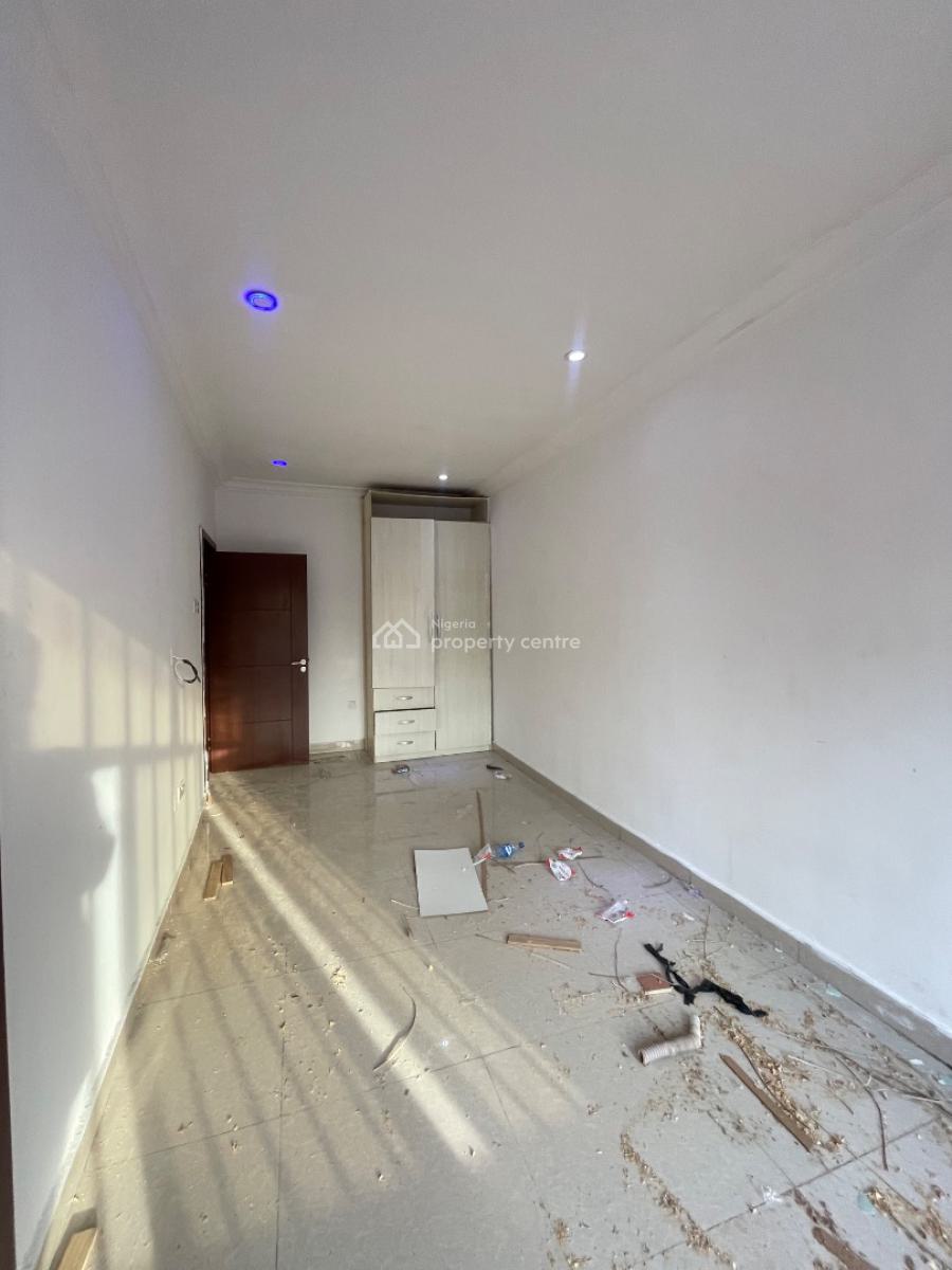 Mini Flat Well Carved Out in a Shared Apartment, Osapa London, Lekki, Lagos, Mini Flat (room and Parlour) for Rent