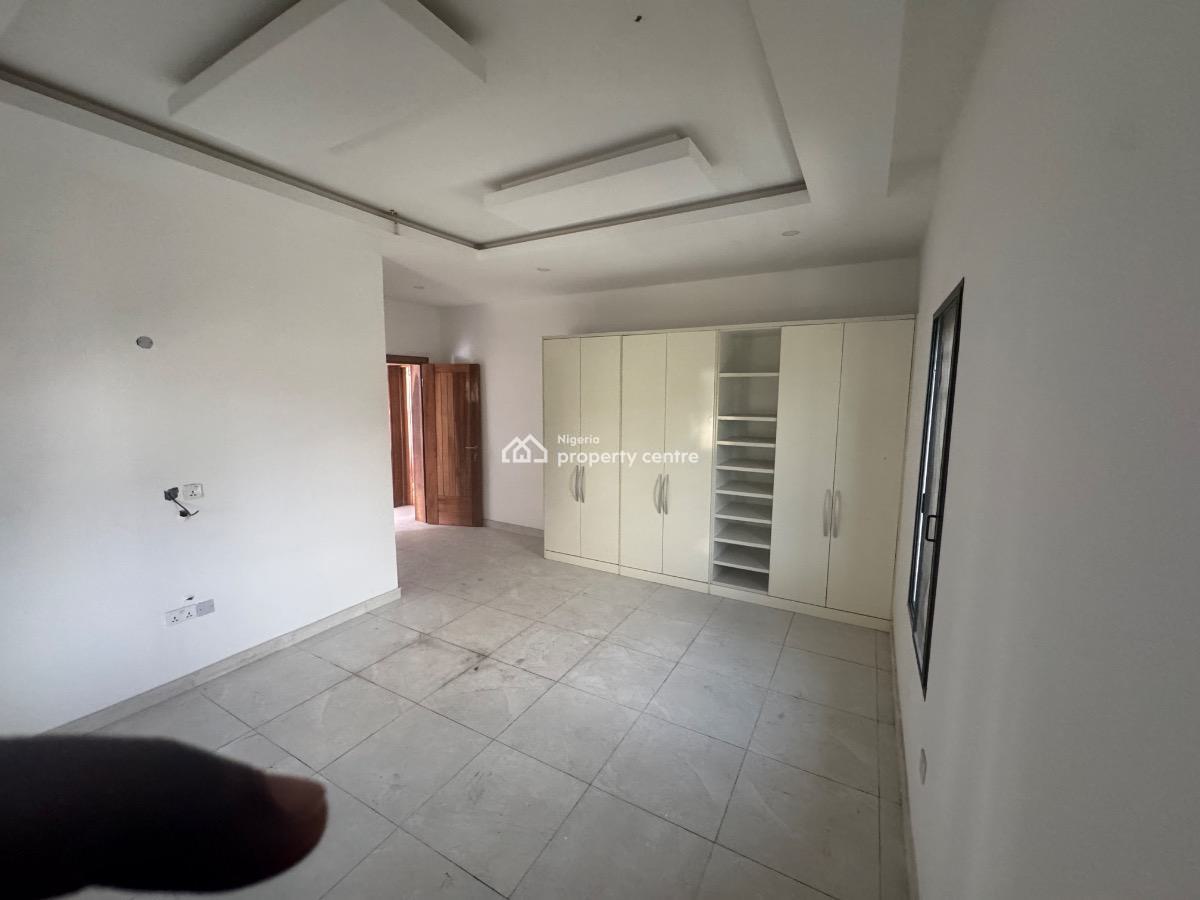 Solidly Built 5 Bedroom Duplex on 1,000sqm, U3 Estate, Lekki Right Side, Lekki Phase 1, Lekki, Lagos, Detached Duplex for Sale