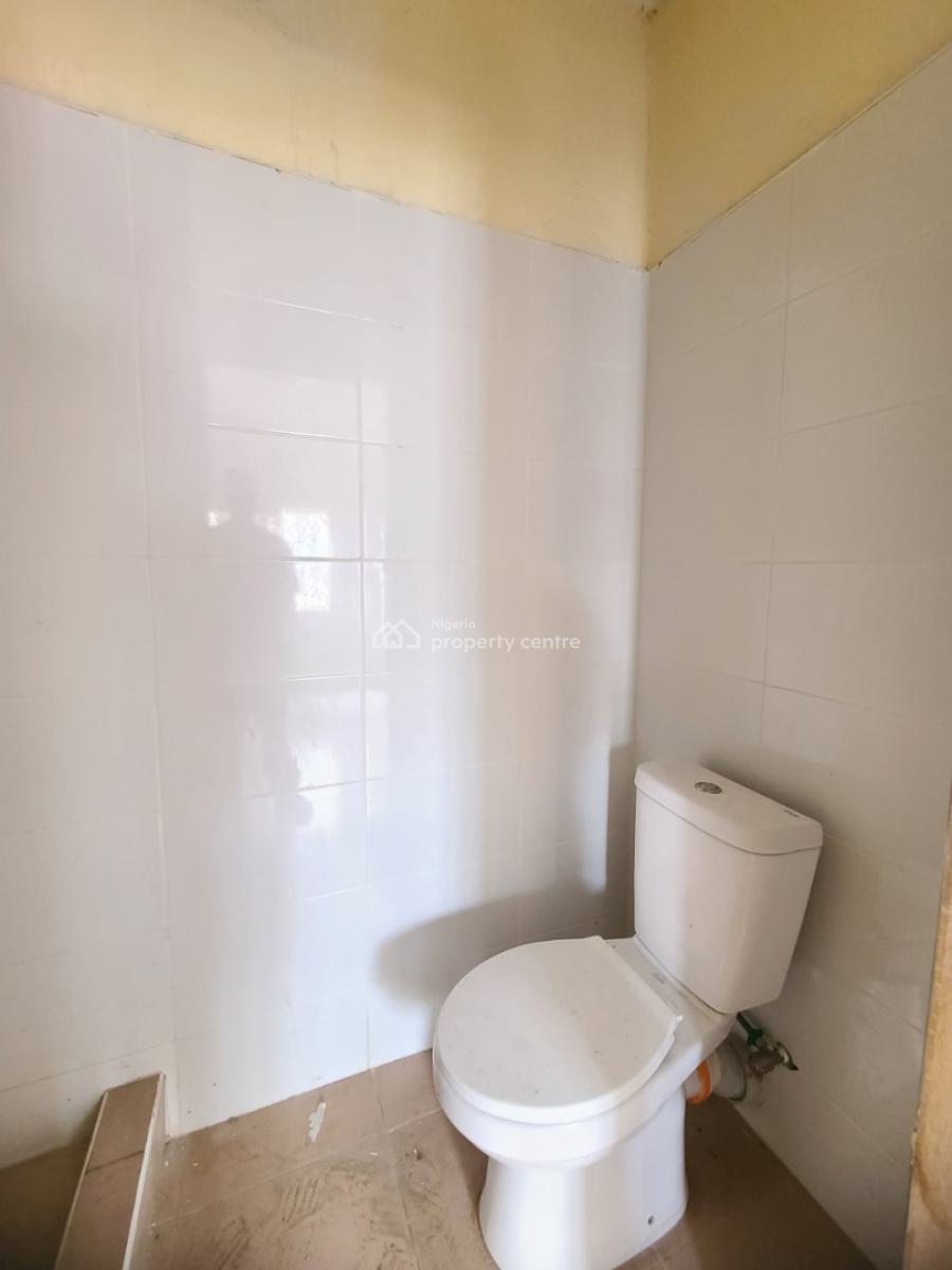 Beautiful and Spacious Self Contained, Fatai Kudirat Estate, Lekki, Lagos, House for Rent