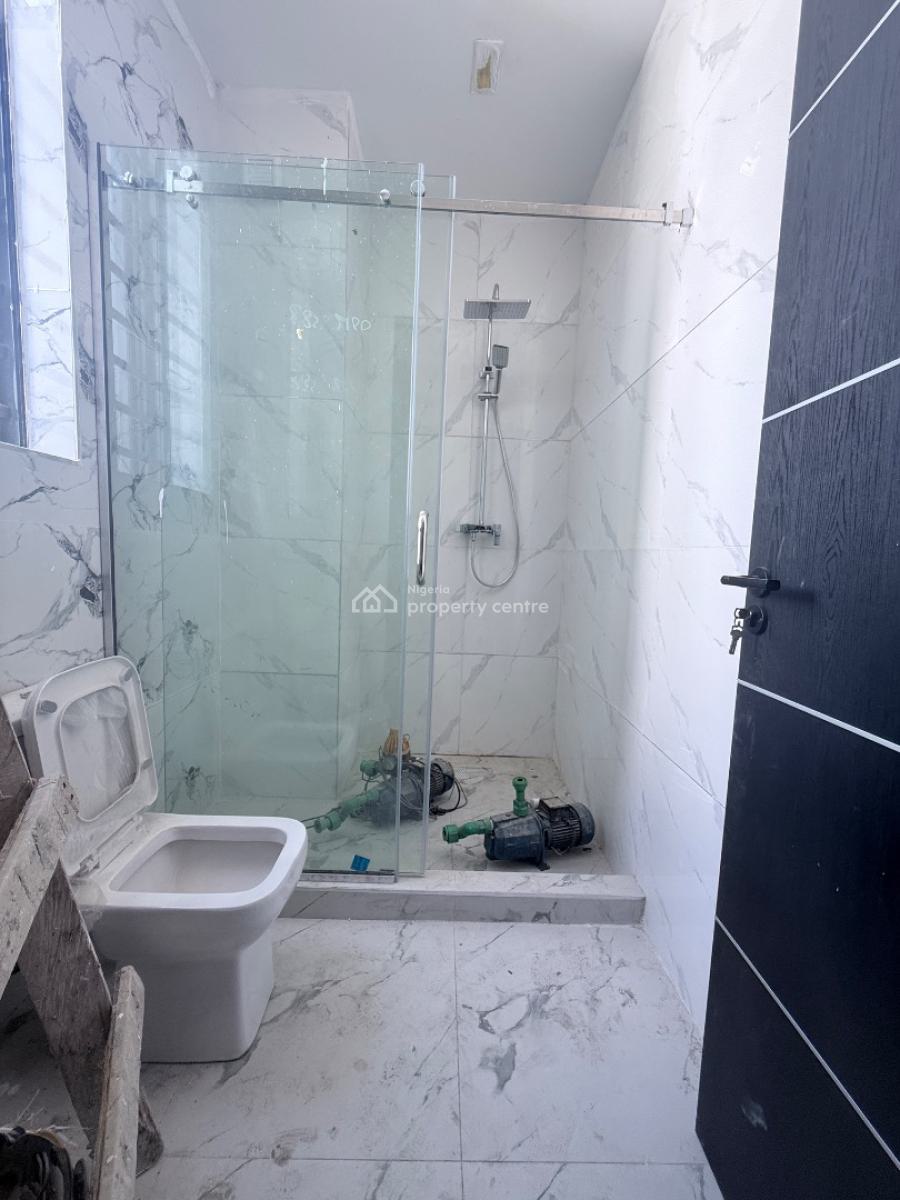 ️ Modern 2 Bedroom Apartments, Ologolo, Lekki, Lagos, Flat / Apartment for Sale