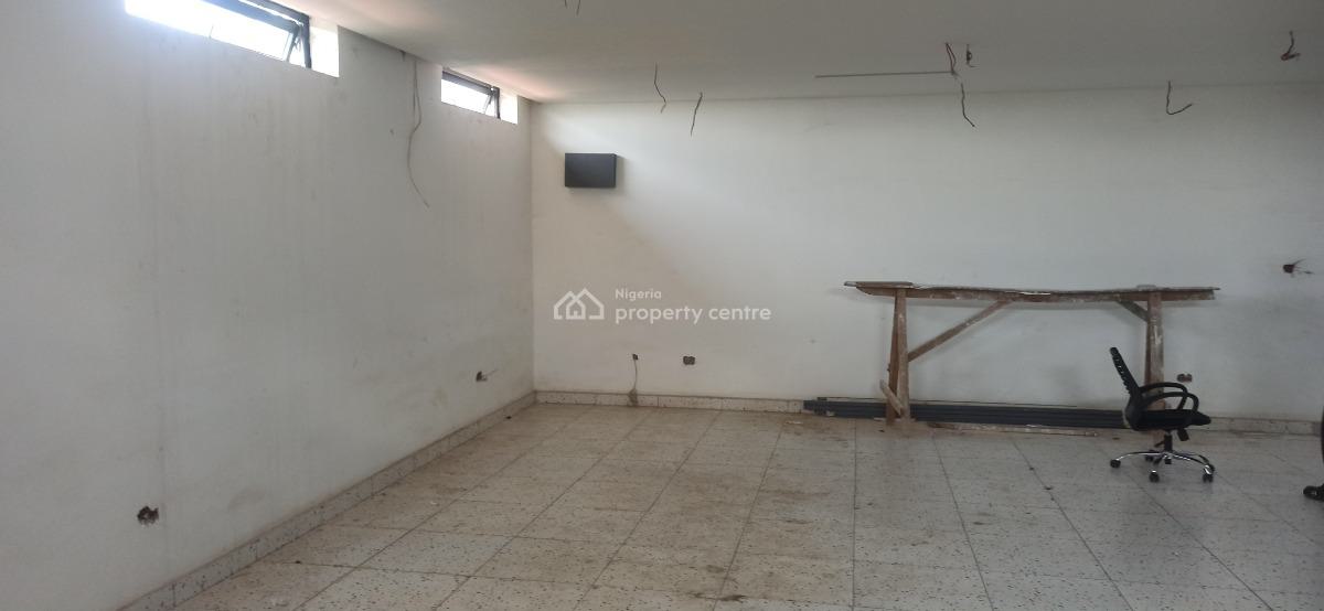 123sqm Shop Space, Wuse 2, Abuja, Shop for Rent