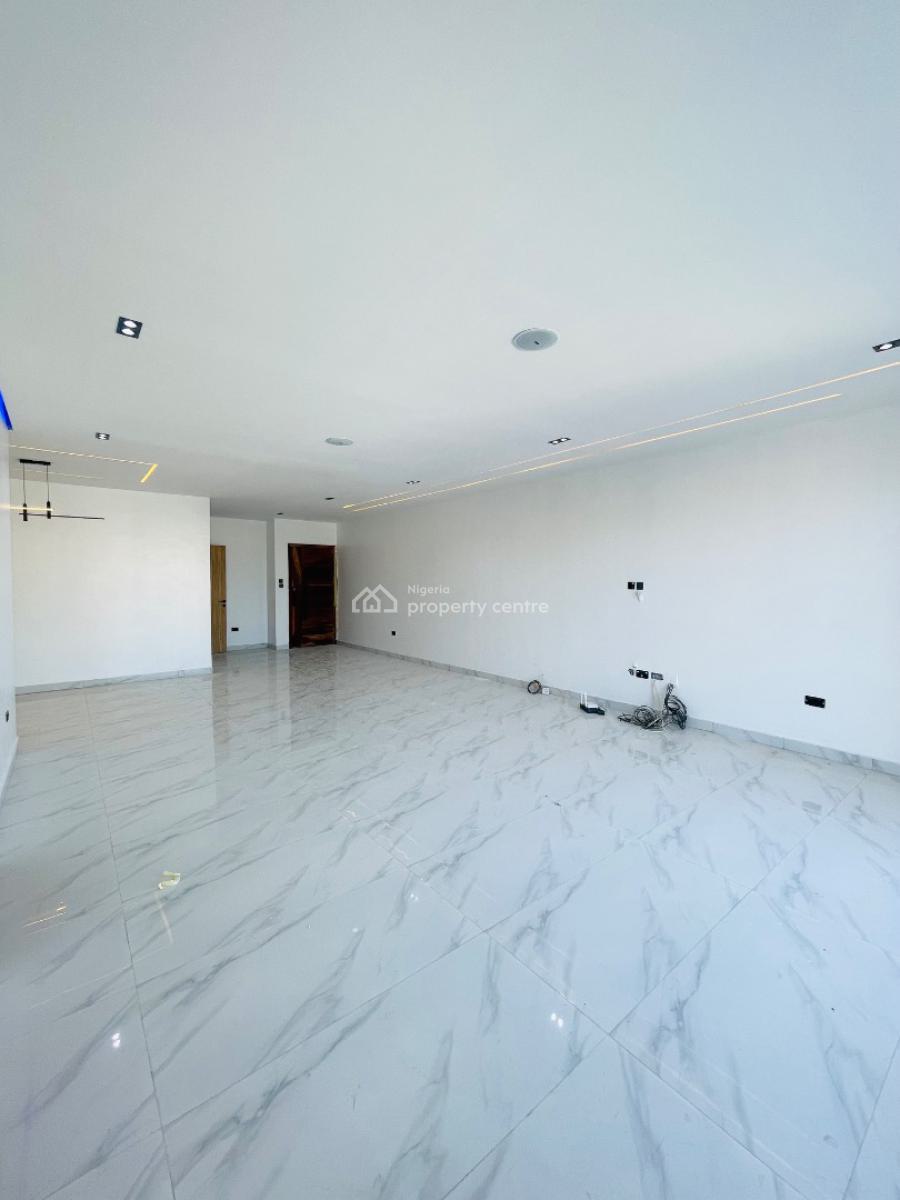 Fantastically Carved Luxury 2 Bed Apartment with Elevator, Pool, Lekki, Lagos, Flat / Apartment for Sale