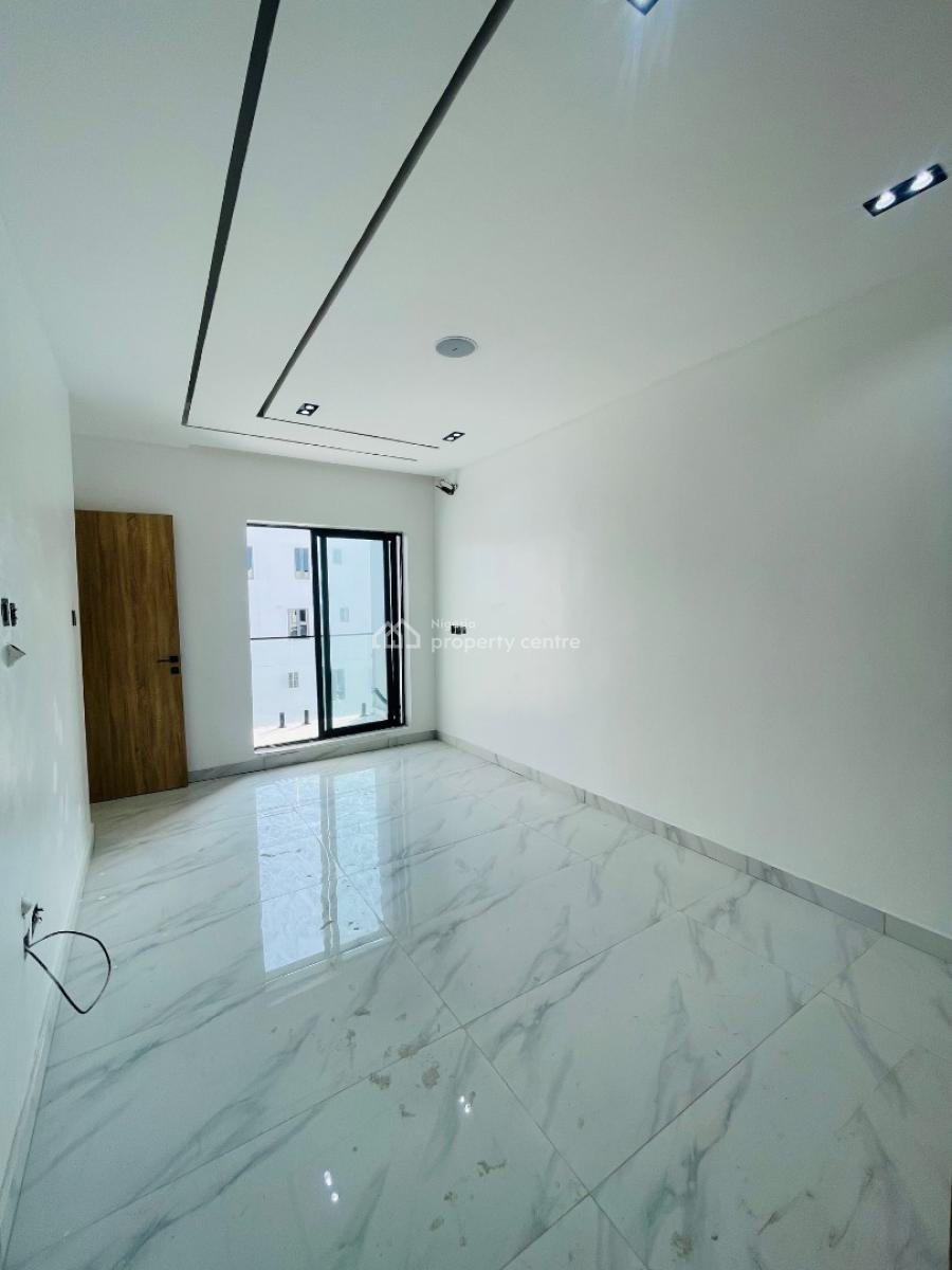 Fantastically Carved Luxury 2 Bed Apartment with Elevator, Pool, Lekki, Lagos, Flat / Apartment for Sale