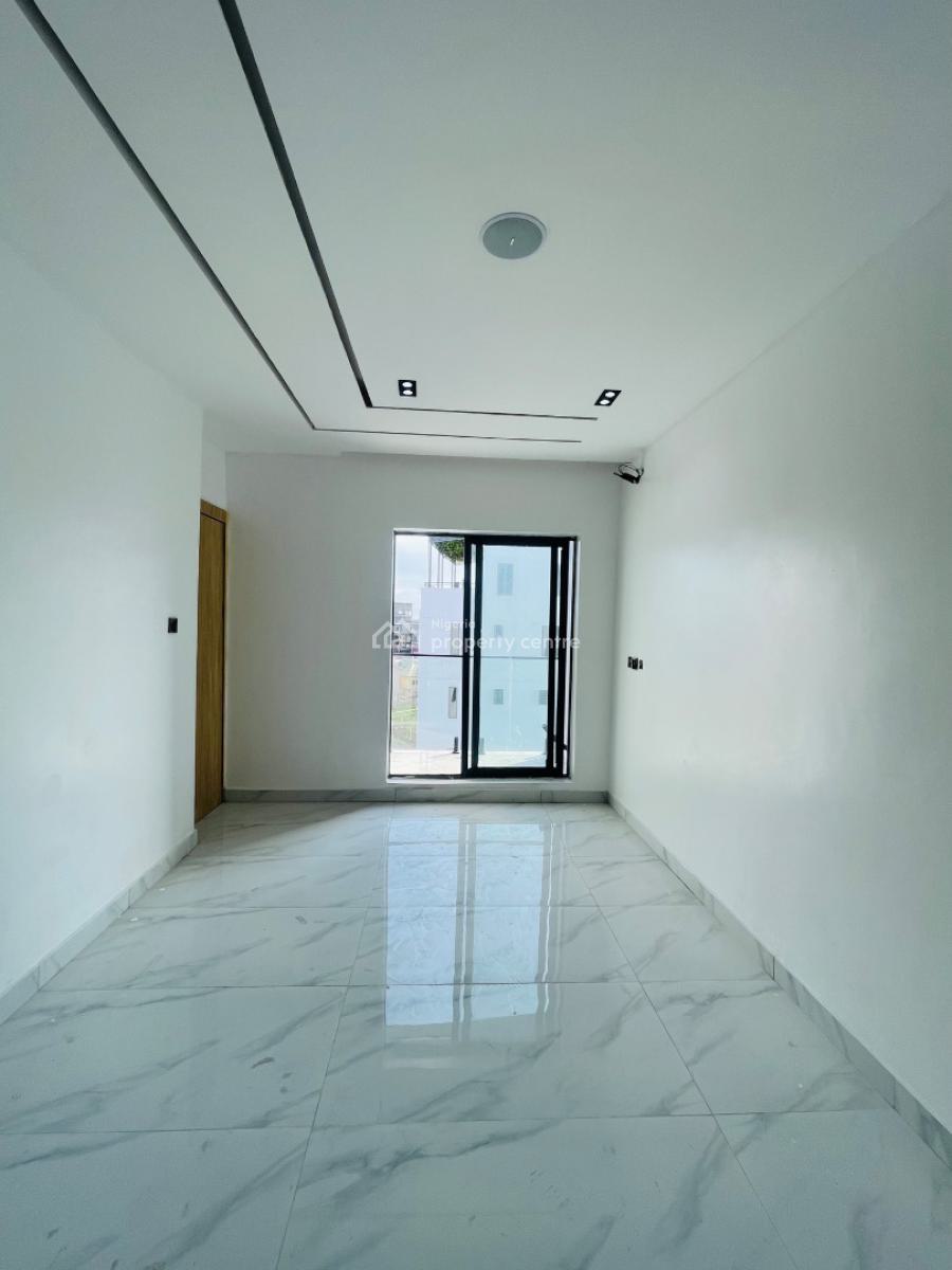 Fantastically Carved Luxury 2 Bed Apartment with Elevator, Pool, Lekki, Lagos, Flat / Apartment for Sale
