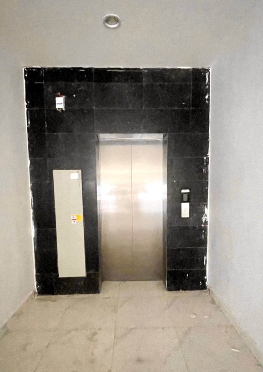 Fantastically Carved Luxury 2 Bed Apartment with Elevator, Pool, Lekki, Lagos, Flat / Apartment for Sale