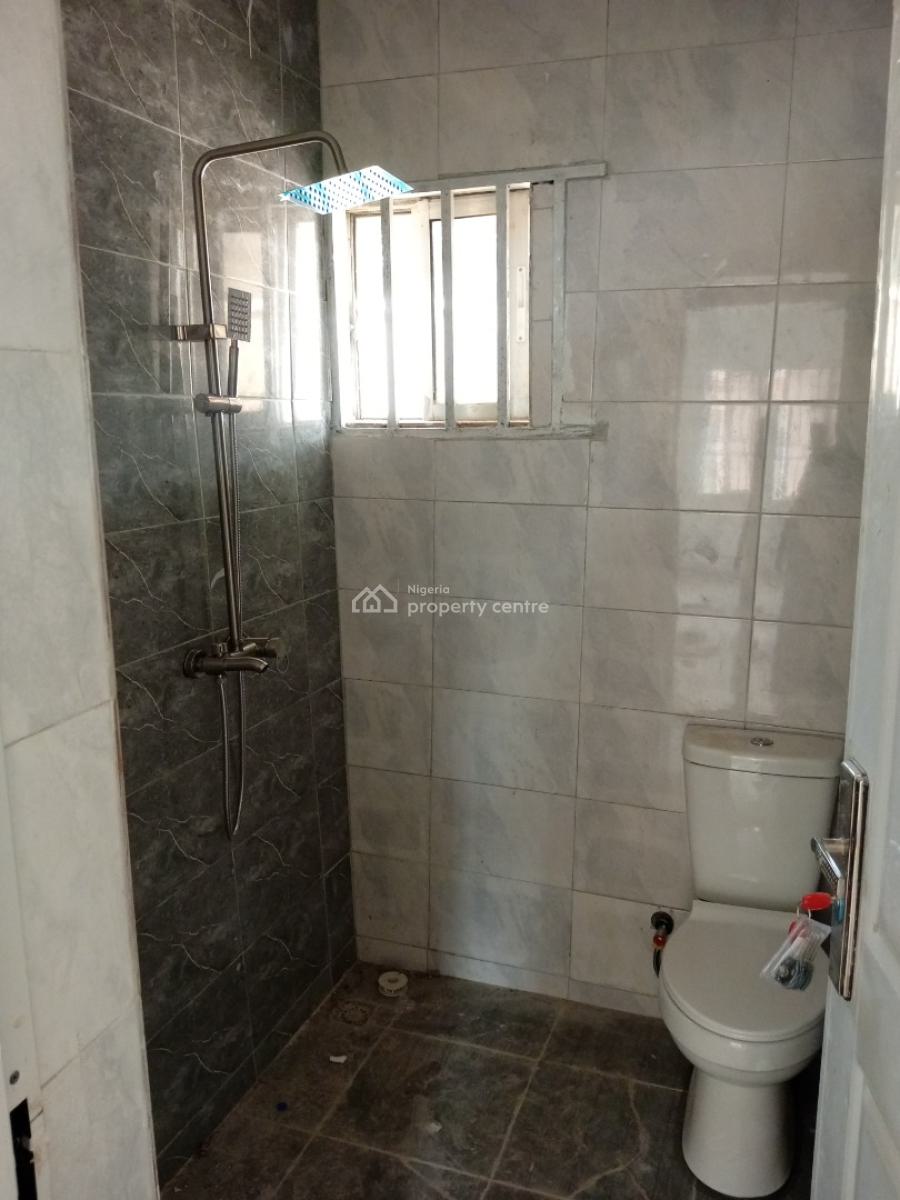 a Well Finished 2 Bedroom Flat, Lugbe Fha, Lugbe District, Abuja, Flat / Apartment for Rent