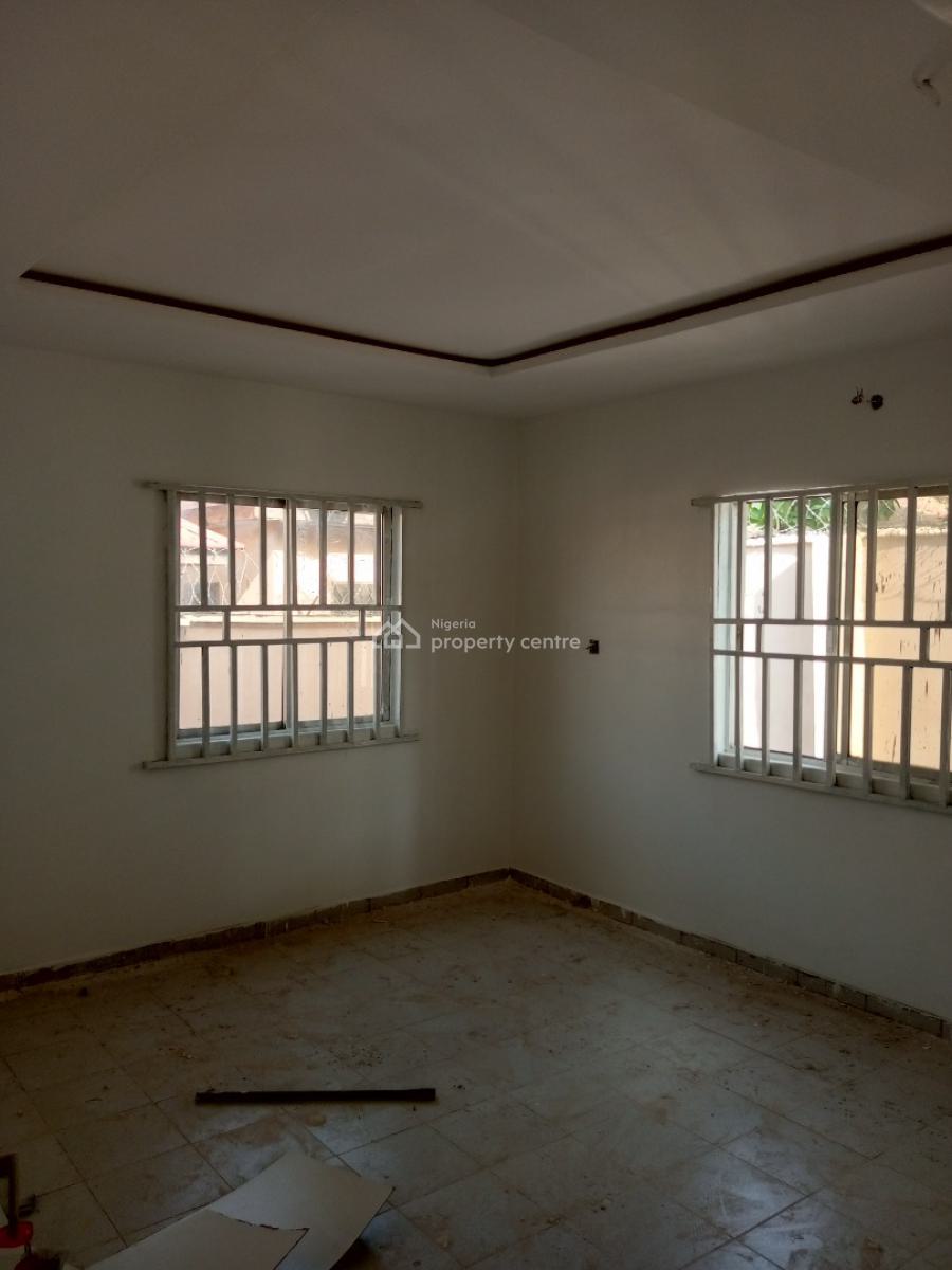 a Well Finished 2 Bedroom Flat, Lugbe Fha, Lugbe District, Abuja, Flat / Apartment for Rent