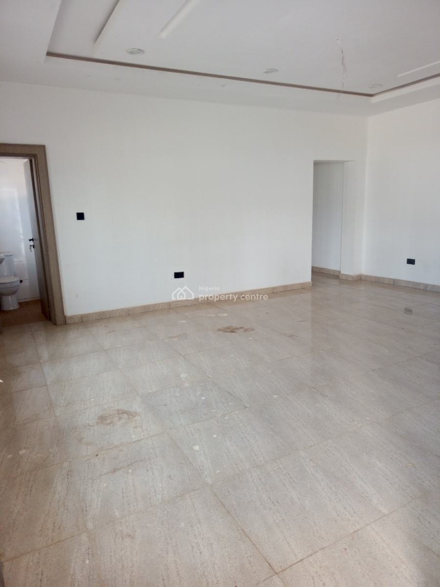 Newly Built 3 Bedroom Block of Flat, Modern Market, Dawaki, Gwarinpa, Abuja, Flat / Apartment for Rent