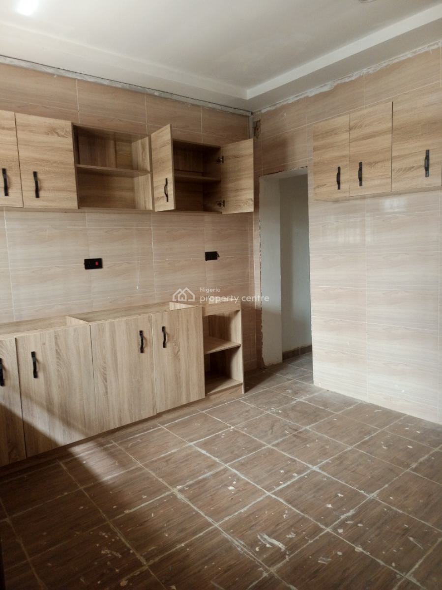 Newly Built 3 Bedroom Block of Flat, Modern Market, Dawaki, Gwarinpa, Abuja, Flat / Apartment for Rent