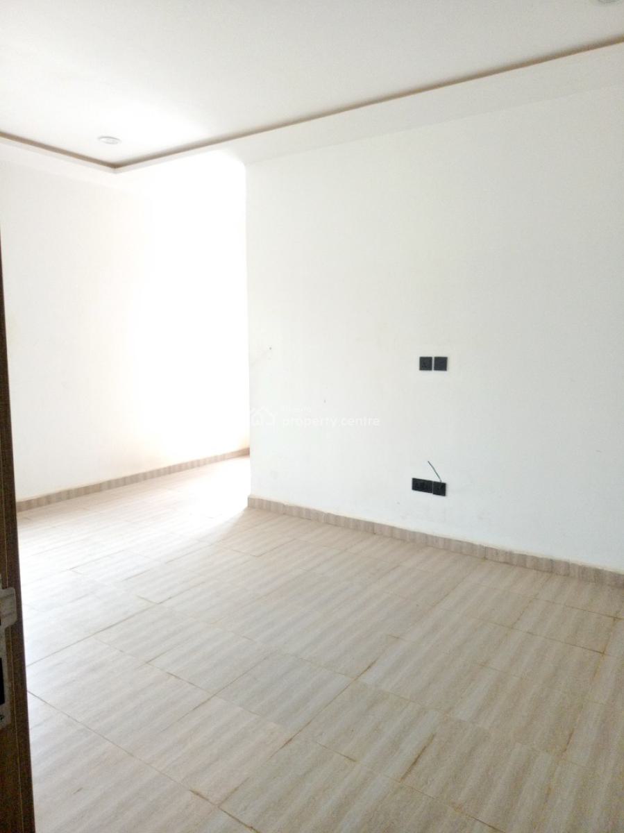 Newly Built 3 Bedroom Block of Flat, Modern Market, Dawaki, Gwarinpa, Abuja, Flat / Apartment for Rent