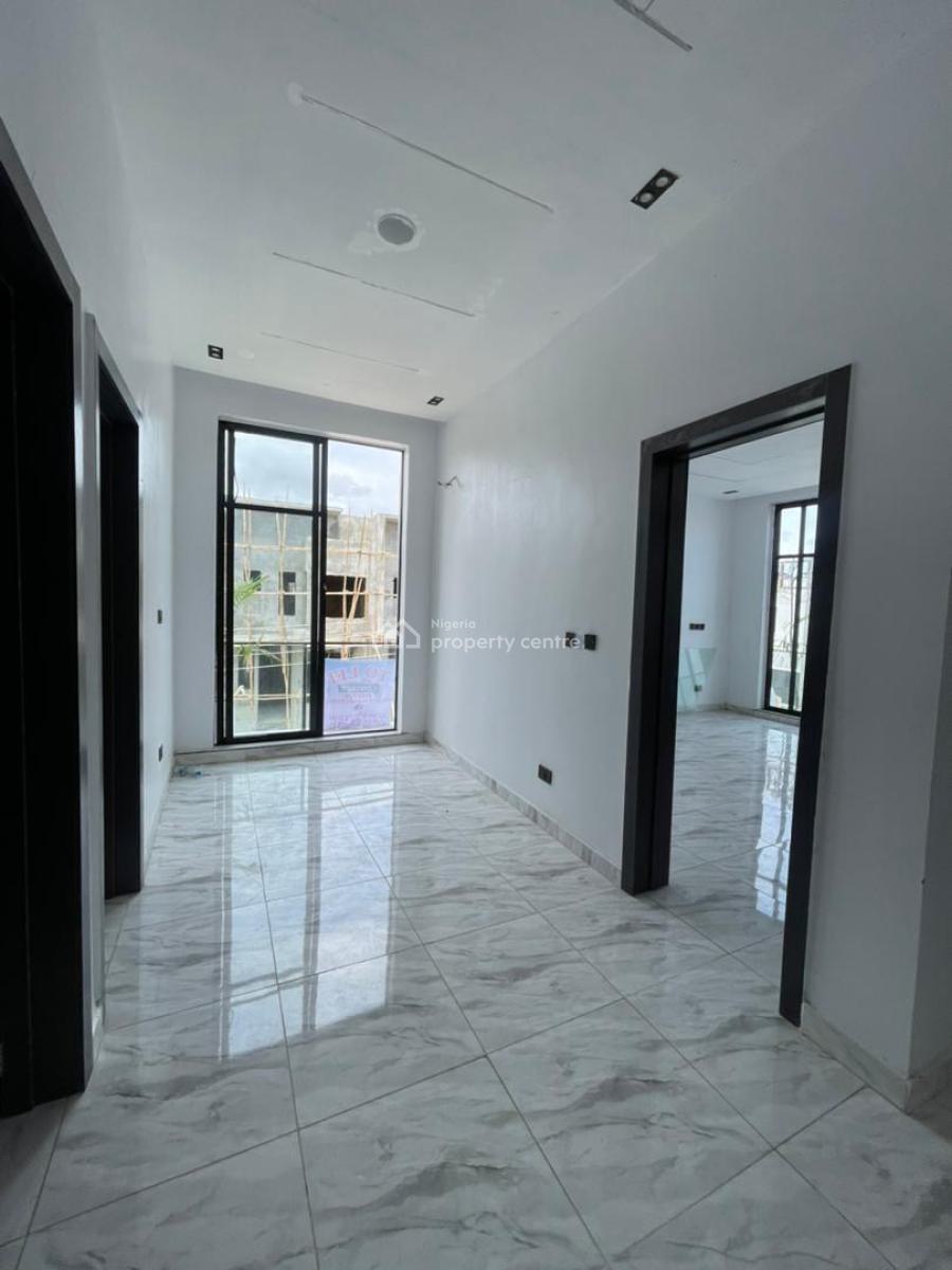 4bedroom Terrace House Well Standard in Ikota, Ikota Gra, Lekki, Lagos, Terraced Duplex for Rent