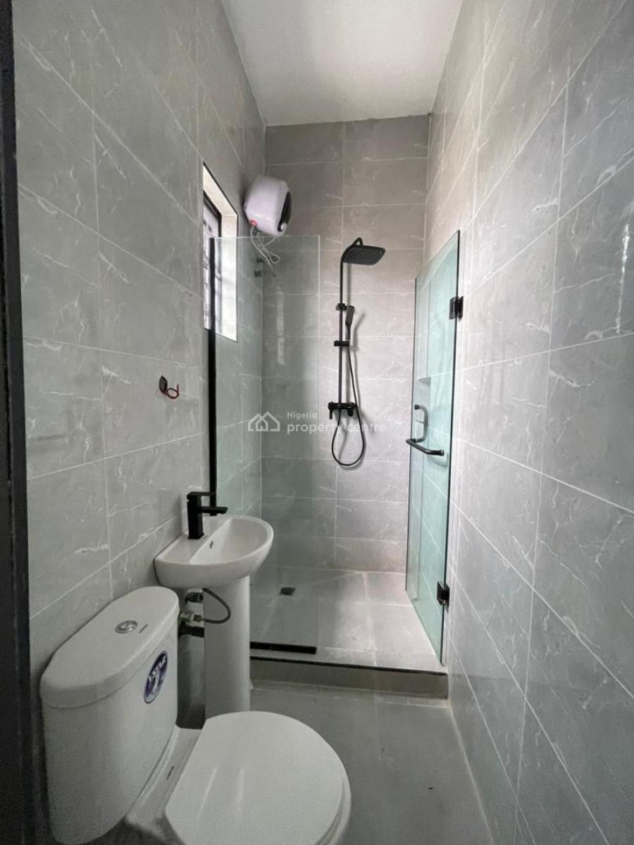 4bedroom Terrace House Well Standard in Ikota, Ikota Gra, Lekki, Lagos, Terraced Duplex for Rent