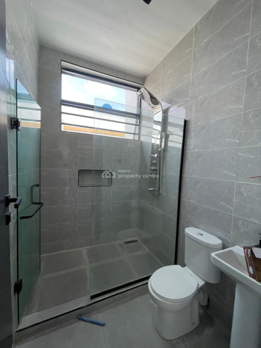 4bedroom Terrace House Well Standard in Ikota, Ikota Gra, Lekki, Lagos, Terraced Duplex for Rent