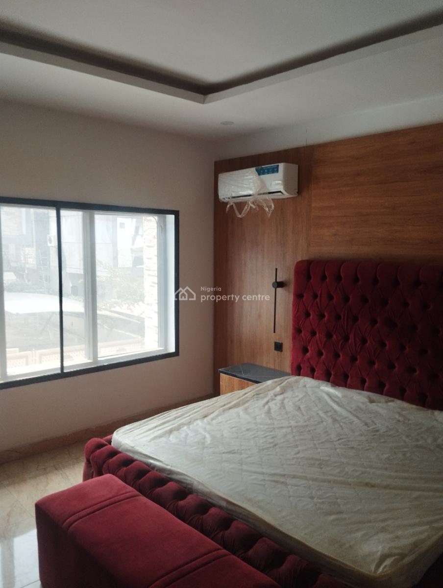 Partially Furnished 4 Bedroom Terrace Duplex, Guzape District, Abuja, Terraced Duplex for Sale