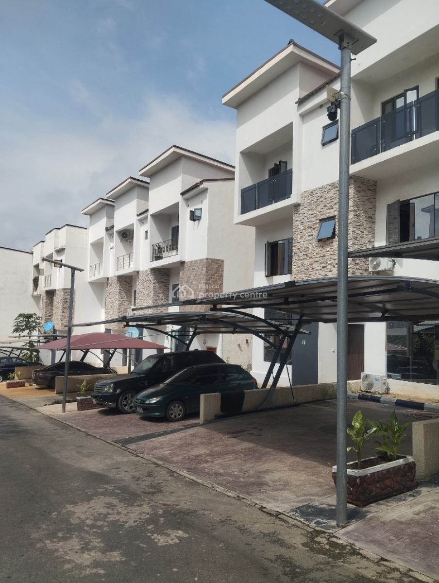 Partially Furnished 4 Bedroom Terrace Duplex, Guzape District, Abuja, Terraced Duplex for Sale