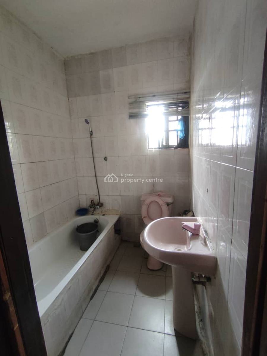 Room Selfcon Inside a Shared Apartment, Behind Divine Homes at Thomas Estate, Ajah, Lagos, Self Contain (single Rooms) for Rent