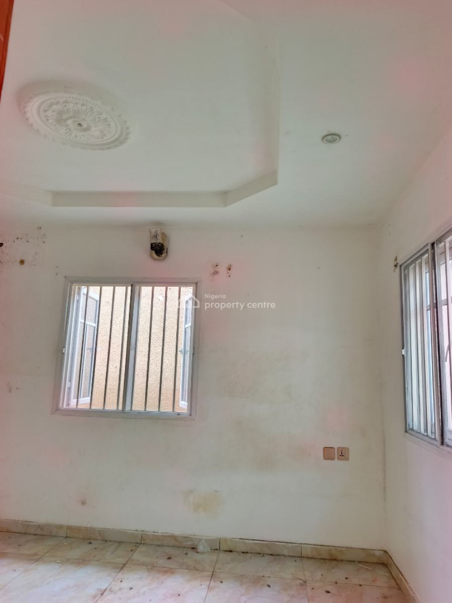 Smart Spacious Conducive Mini Flat (room and Parlor), in Estate at Abraham Adesanya Axis, Ajah Lagos., Ajah, Lagos, Mini Flat (room and Parlour) for Rent