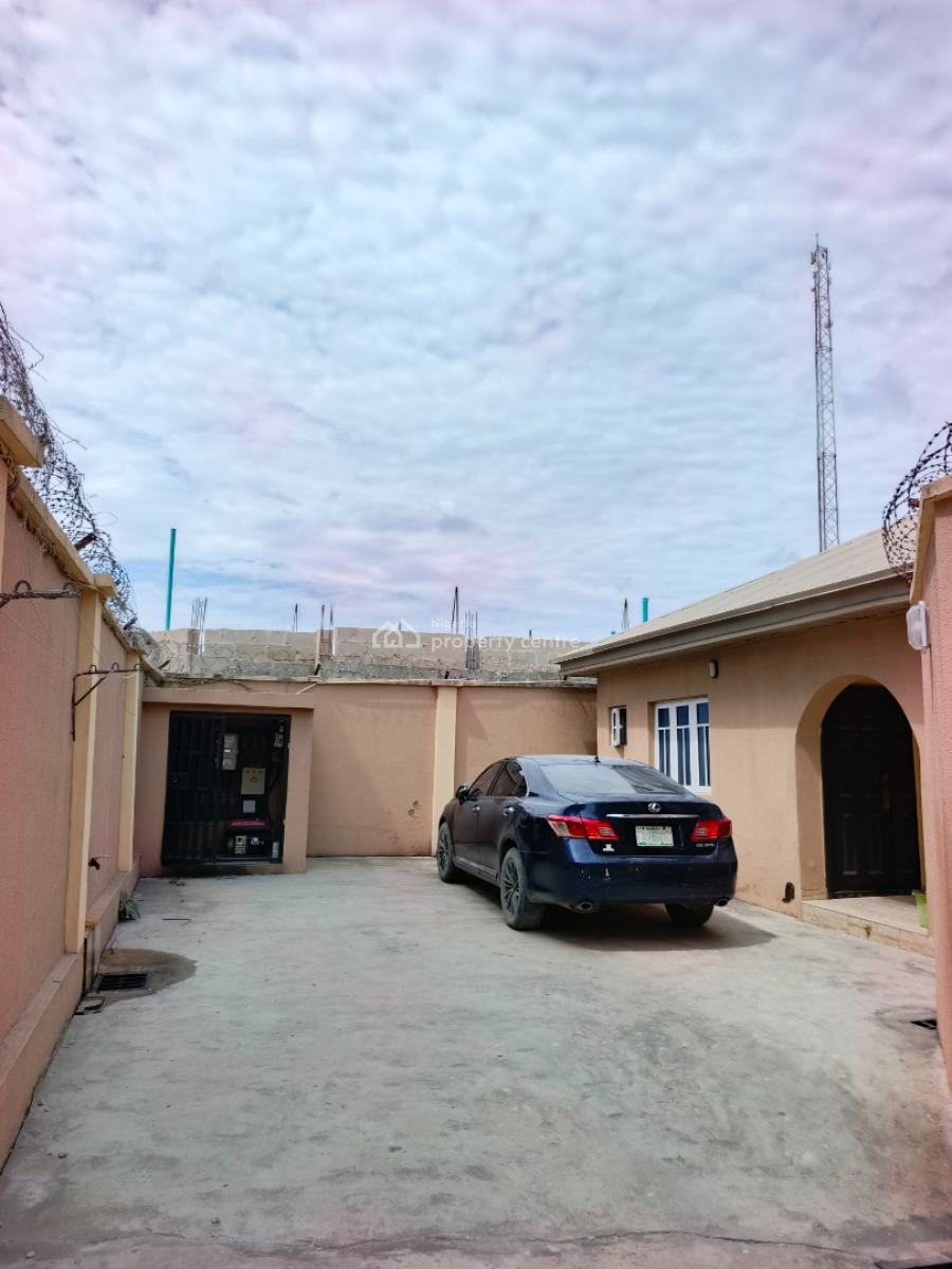 Smart Spacious Conducive Mini Flat (room and Parlor), in Estate at Abraham Adesanya Axis, Ajah Lagos., Ajah, Lagos, Mini Flat (room and Parlour) for Rent