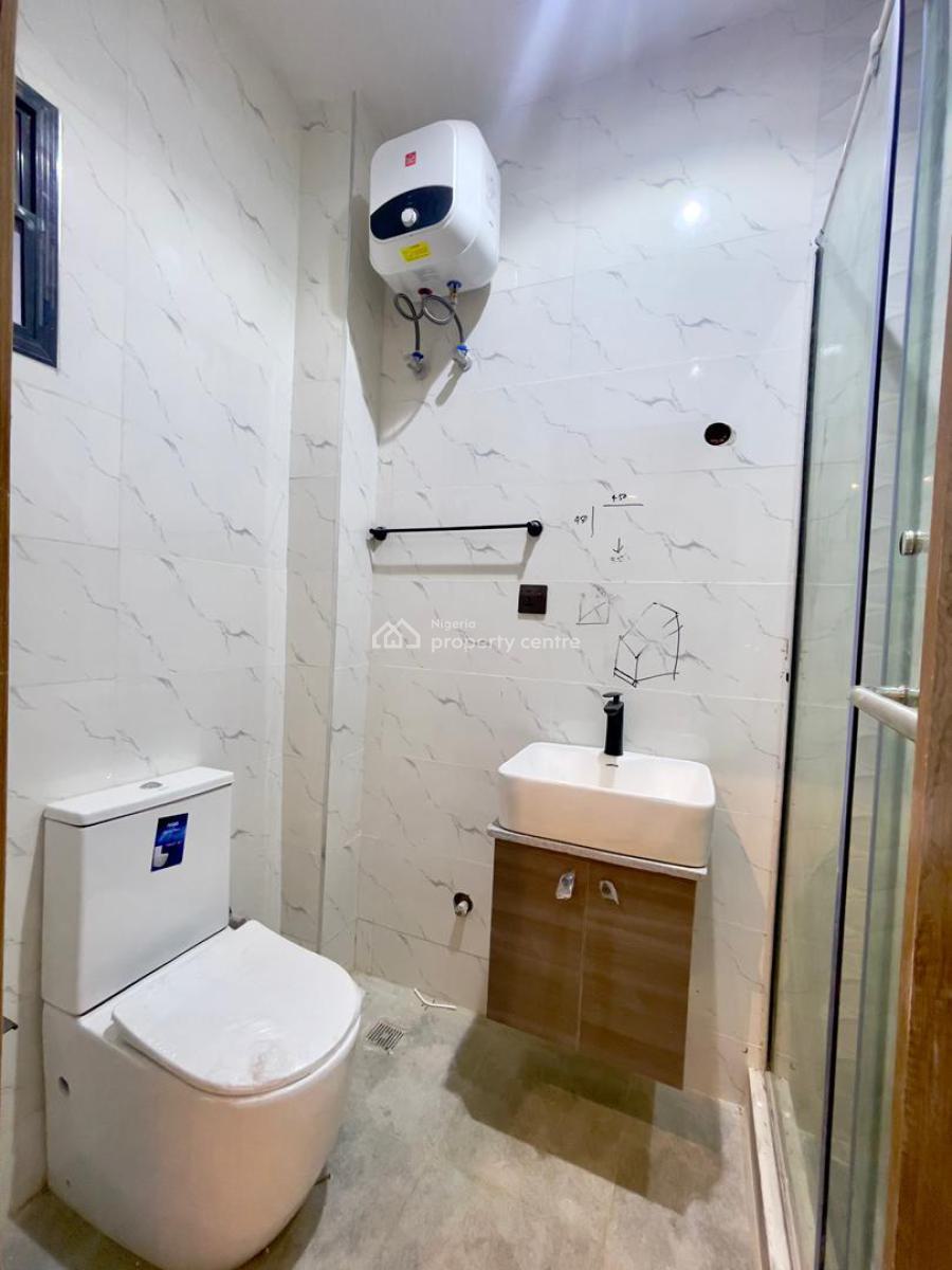 Beautifully Built 2 Bedrooms Apartment with Bq and Gym, Ikate, Lekki, Lagos, Flat / Apartment for Sale