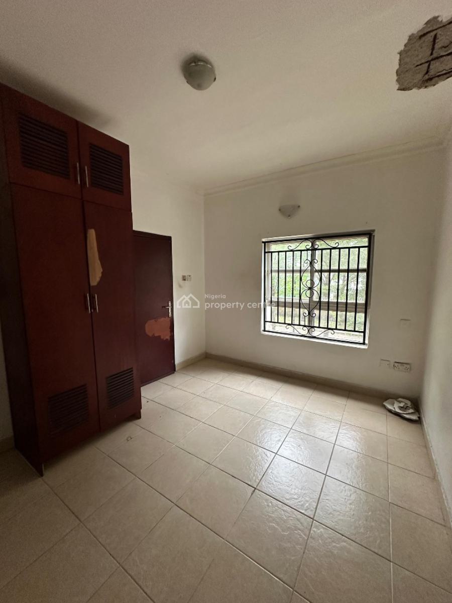 5 Bedroom Terrace Duplex, Bourdillon Court Estate, Lekki Phase 2, Lekki, Lagos, Terraced Duplex for Sale