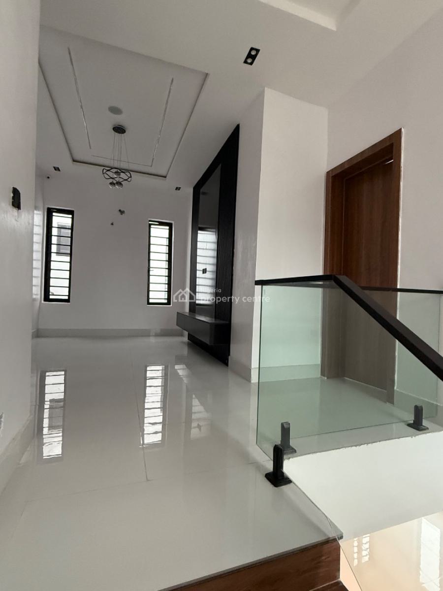 4 Bedroom Fully Detached Duplex with Bq for Distress, Lekki Palm City/captain’s Court Estate, Ajah, Lagos, Detached Duplex for Sale