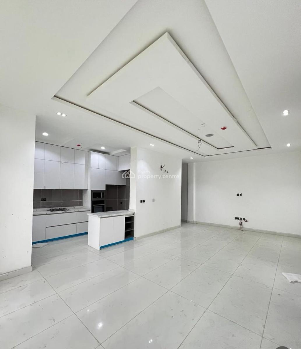 Spacious 2 Bedroom Apartment with Bq, Swimming Pool, Gym and Elevator, Lekkki, Lekki Phase 1, Lekki, Lagos, Flat / Apartment for Sale