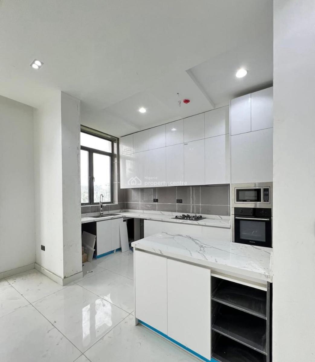 Spacious 2 Bedroom Apartment with Bq, Swimming Pool, Gym and Elevator, Lekkki, Lekki Phase 1, Lekki, Lagos, Flat / Apartment for Sale