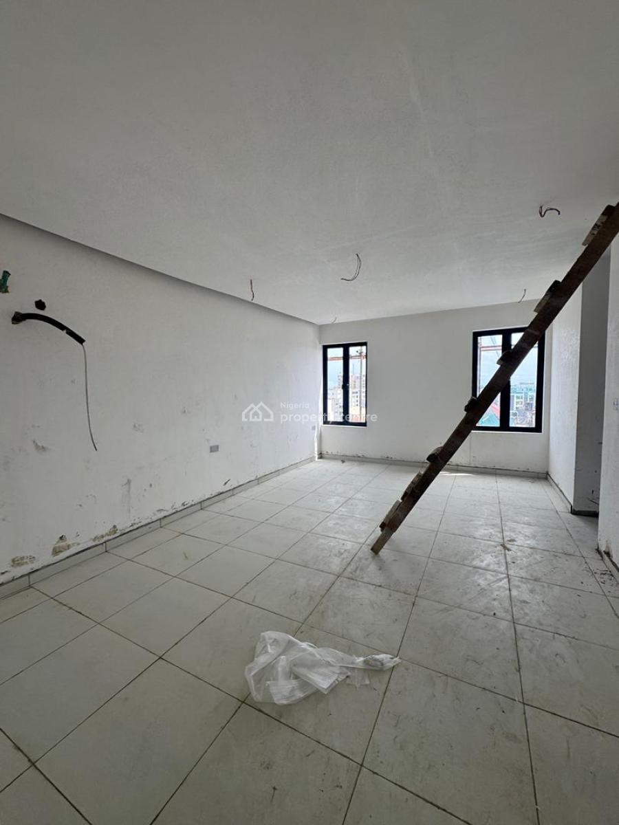 Very Spacious 3 Bedrooms Flat, Ikate, Lekki, Lagos, Flat / Apartment for Sale