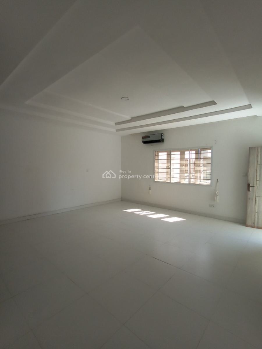 Very Well Maintained 3 Bedroom Terraced Duplex, Orchid Road, Lekki, Lagos, Terraced Duplex for Rent