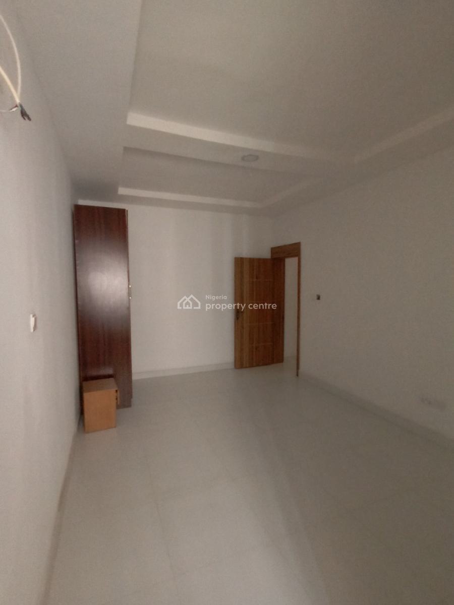 Very Well Maintained 3 Bedroom Terraced Duplex, Orchid Road, Lekki, Lagos, Terraced Duplex for Rent