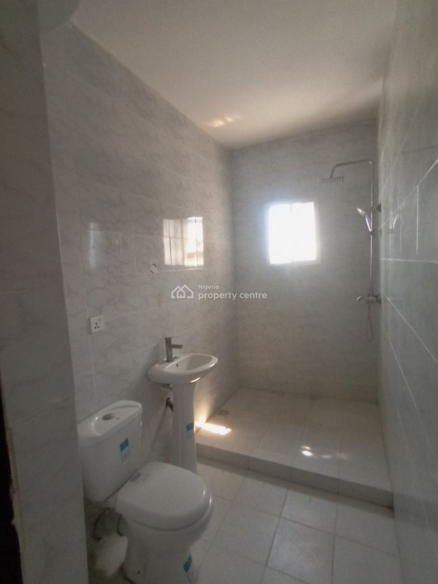 Well Maintained 3 Bedroom Flat with Bq, Orchid Road, Lekki, Lagos, Flat / Apartment for Sale