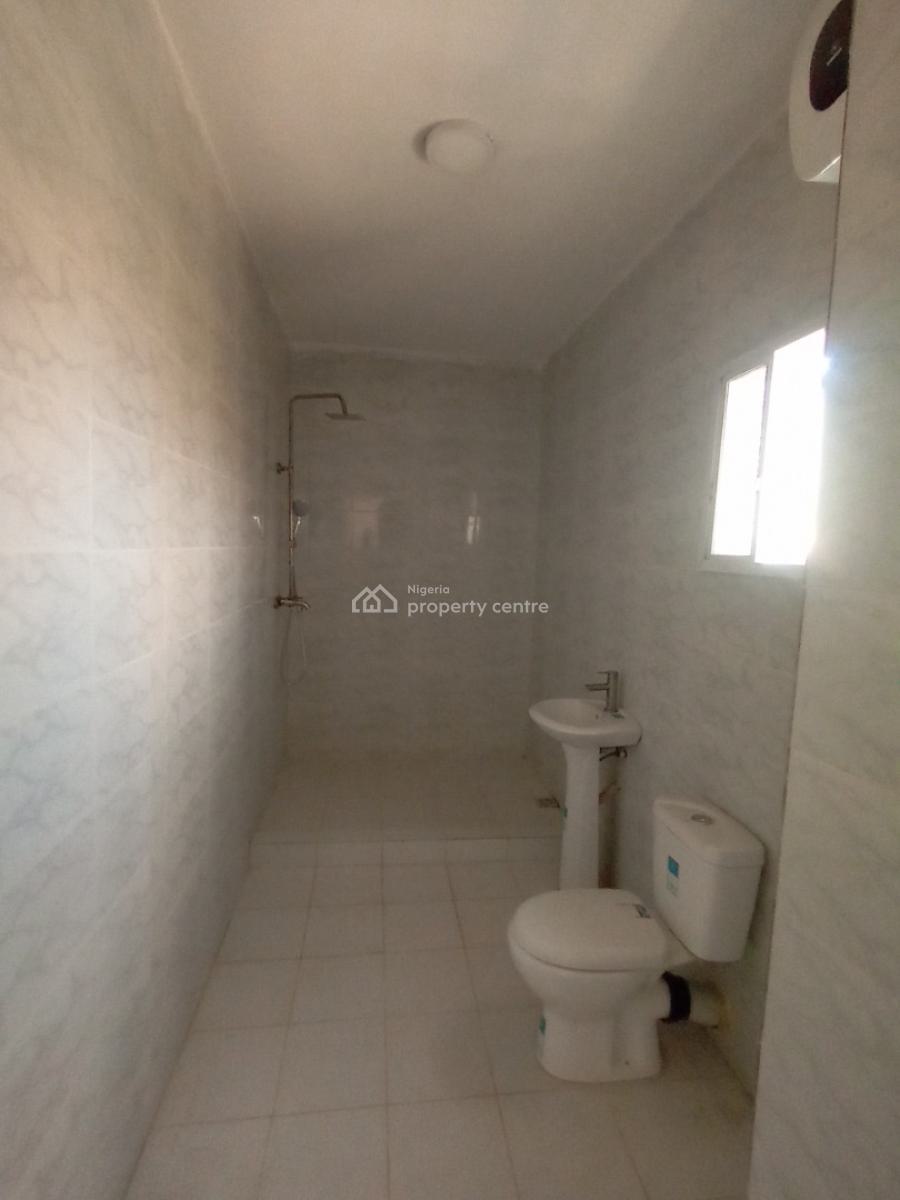 Well Maintained 3 Bedroom Flat with Bq, Orchid Road, Lekki, Lagos, Flat / Apartment for Sale