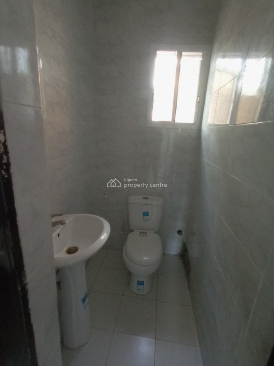 Well Maintained 3 Bedroom Flat with Bq, Orchid Road, Lekki, Lagos, Flat / Apartment for Sale