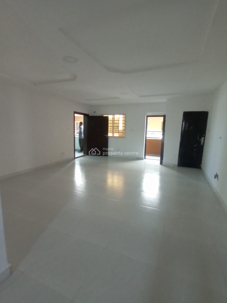 Well Maintained 3 Bedroom Flat with Bq, Orchid Road, Lekki, Lagos, Flat / Apartment for Sale