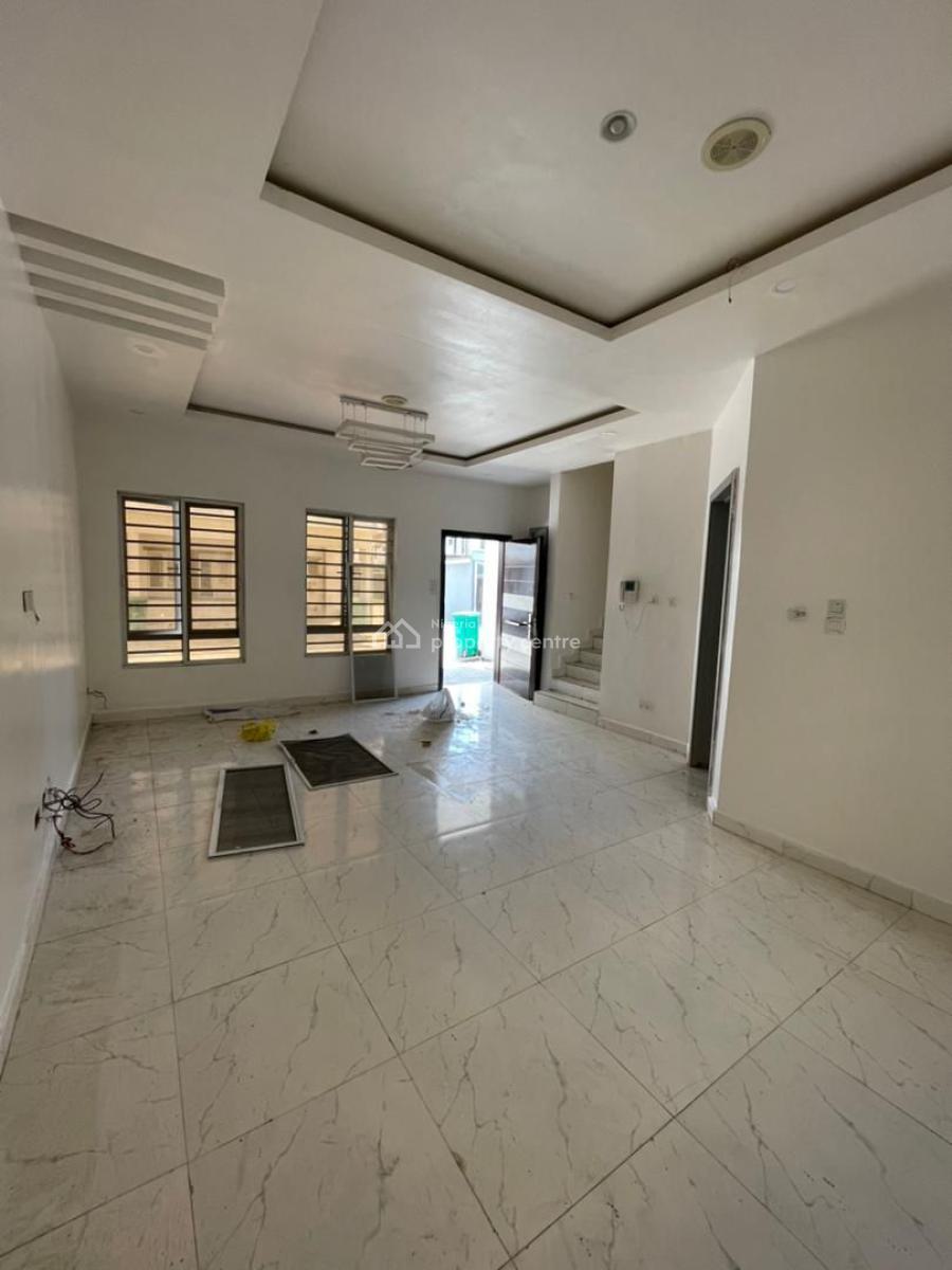 3-bedroom Terrace, Orchid Road, Lekki, Lagos, Terraced Duplex for Rent