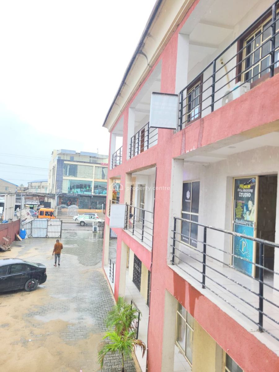 Standard Shop Facing The Major Road, Ado, Ajah, Lagos, Shop for Rent