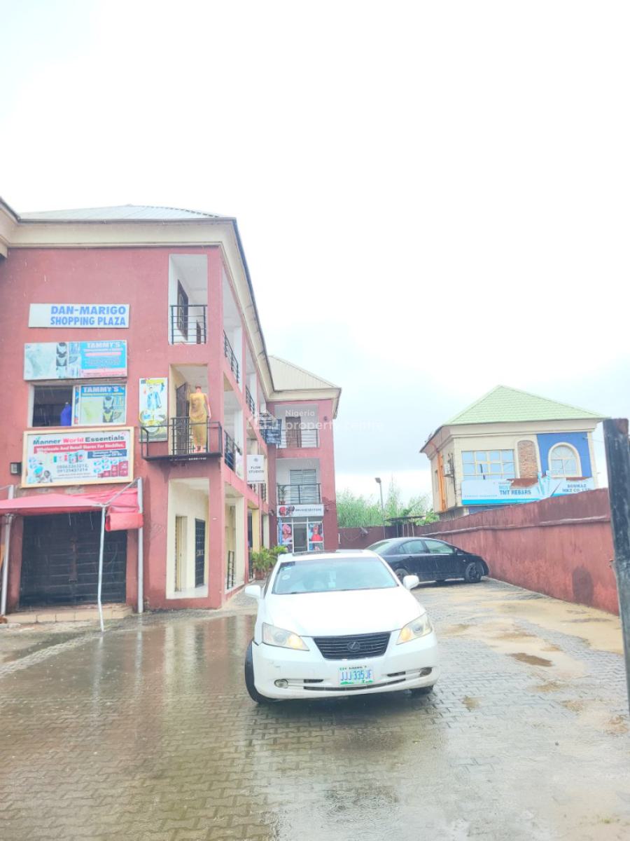 Standard Shop Facing The Major Road, Ado, Ajah, Lagos, Shop for Rent