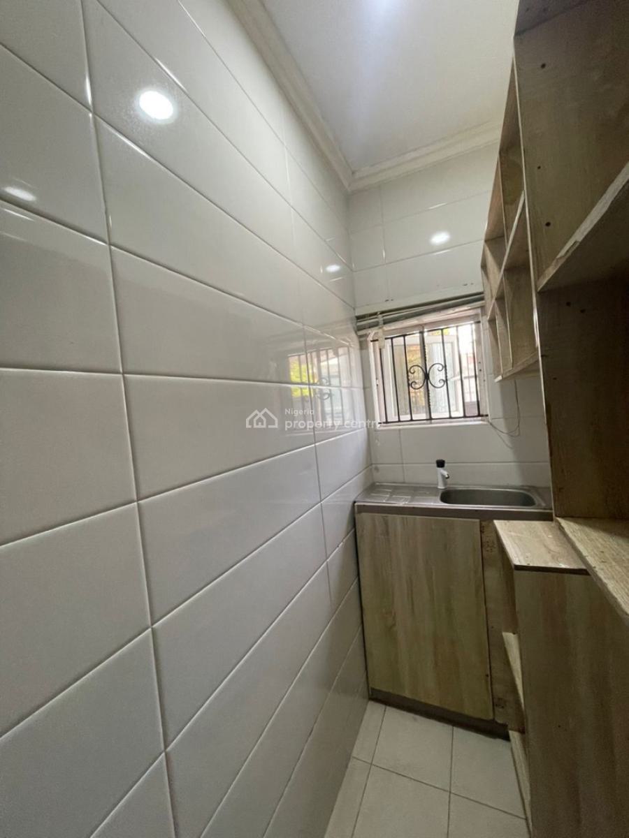 a Room and Parlor, Ikate, Lekki, Lagos, Mini Flat (room and Parlour) for Rent