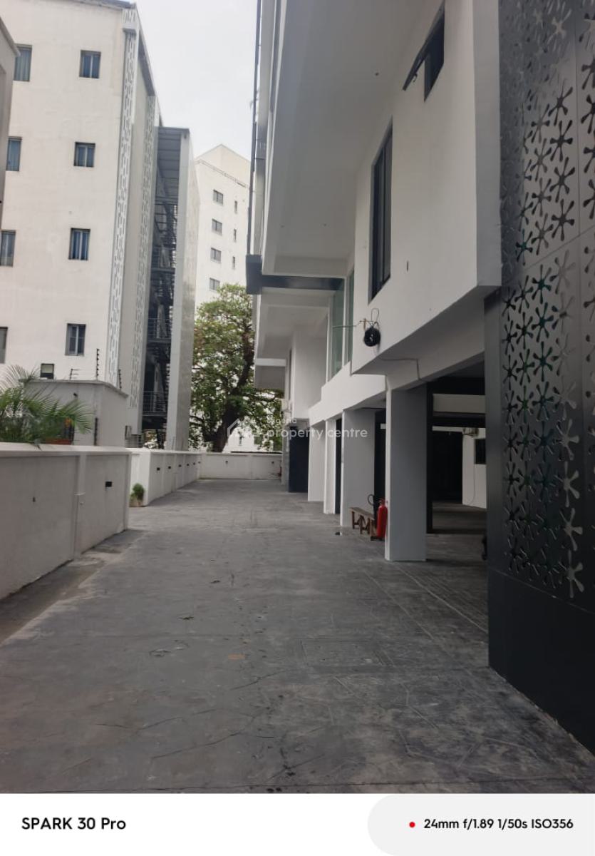 a Smart 3 Bedroom Massionate Duplex with a Bq, Glover Road, Old Ikoyi, Ikoyi, Lagos, Flat / Apartment for Rent