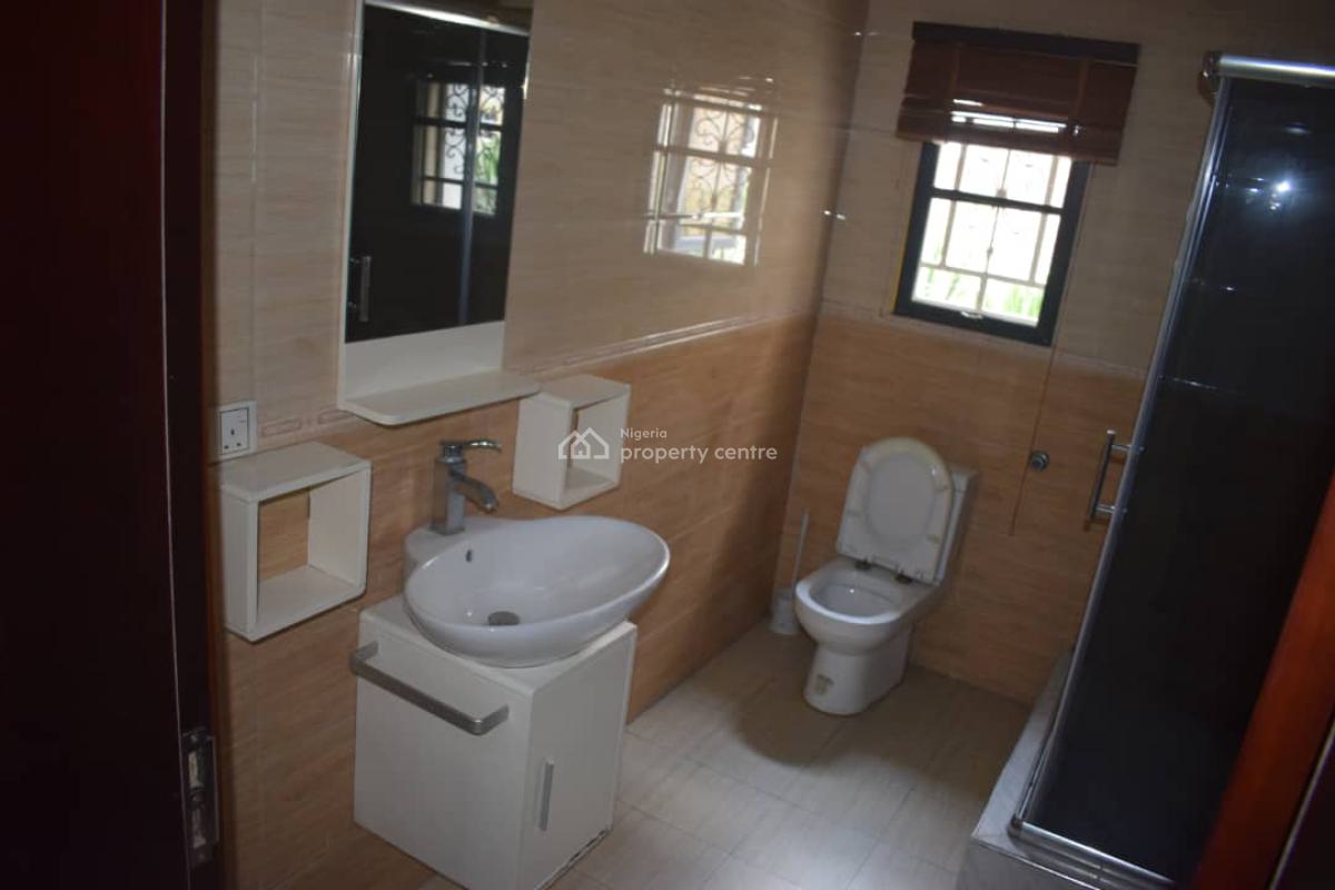 Massive 3 Bedrooms Flat on The First Floor, Ikoyi, Lagos, Flat / Apartment for Rent